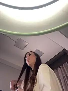 DianaGlow from StripChat is Private