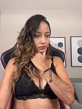 DianaHopson from StripChat is Freechat