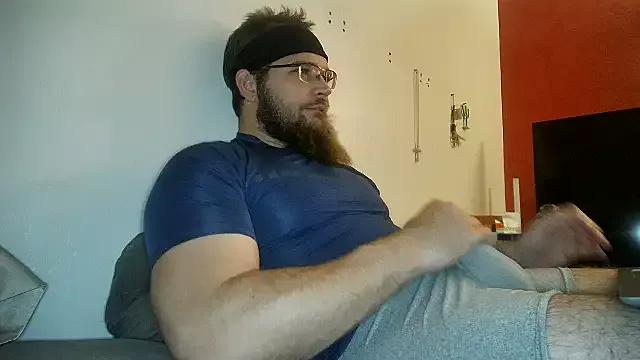 dikdowndaddy from StripChat