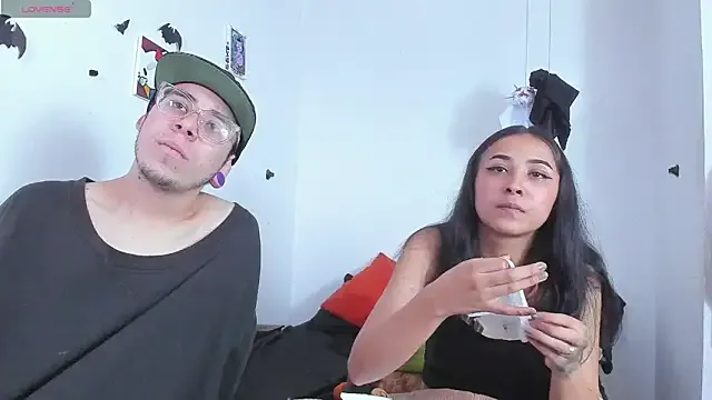 Try our streaming cams variety and talk on a personal level with our adorable girls streamers, showing off their bountiful shapes and dildos.