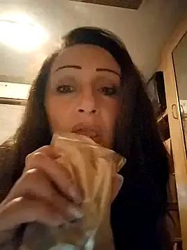 Dirtywhitebitch5150 from StripChat is Freechat