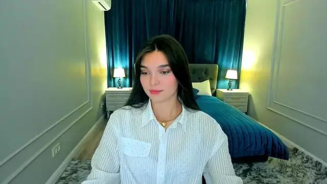 Try our streaming cams variety and talk on a personal level with our adorable girls streamers, showing off their bountiful shapes and dildos.