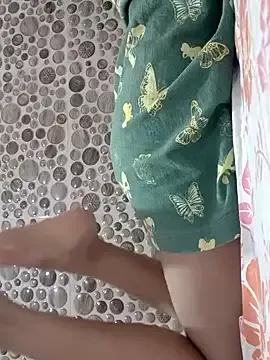 Divineangel24 from StripChat