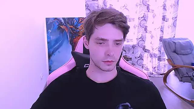 DmitryRomanov from StripChat is Freechat