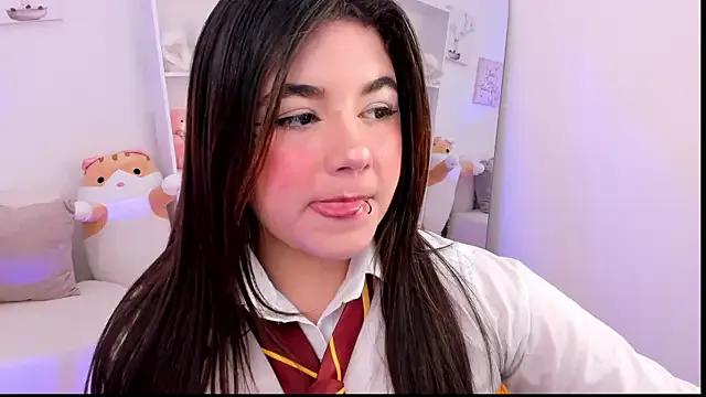 dolce_antonellaa from StripChat is Freechat