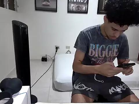 Dollarhot30 from StripChat