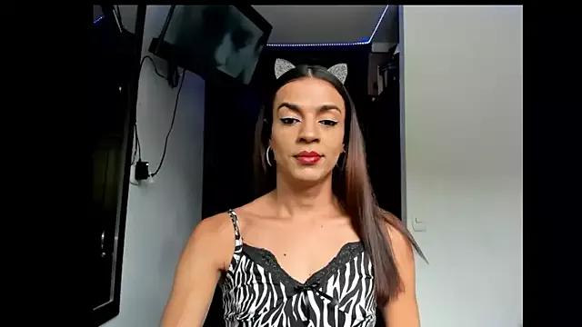 Dollcatalina from StripChat