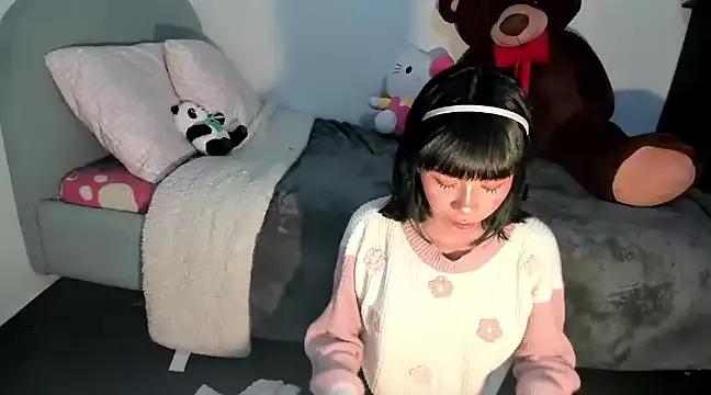 Try our streaming cams variety and talk on a personal level with our adorable girls streamers, showing off their bountiful shapes and dildos.