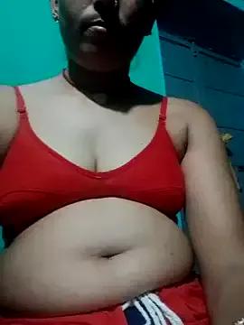 DOLLY-739 from StripChat is Freechat
