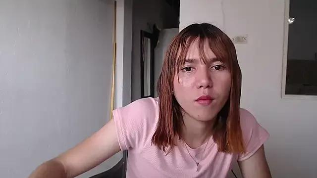 Dolly_Peach_ from StripChat is Freechat