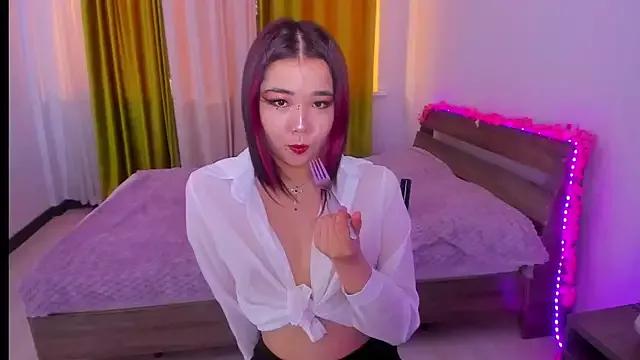 Try our streaming cams variety and talk on a personal level with our adorable girls streamers, showing off their bountiful shapes and dildos.