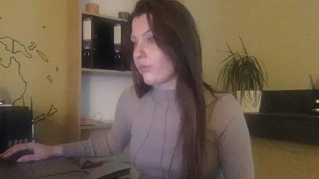 DollyRoma from StripChat is Freechat