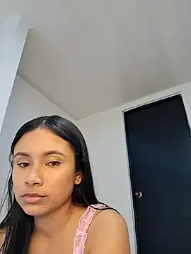 DollyRouse from StripChat is Freechat