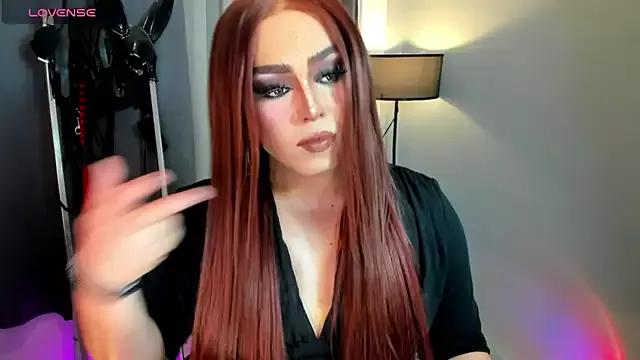 DominaAurumXXX from StripChat is Freechat