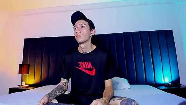 dominik_thompson777 from StripChat is Freechat