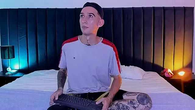 dominik_thompson777 from StripChat is Freechat