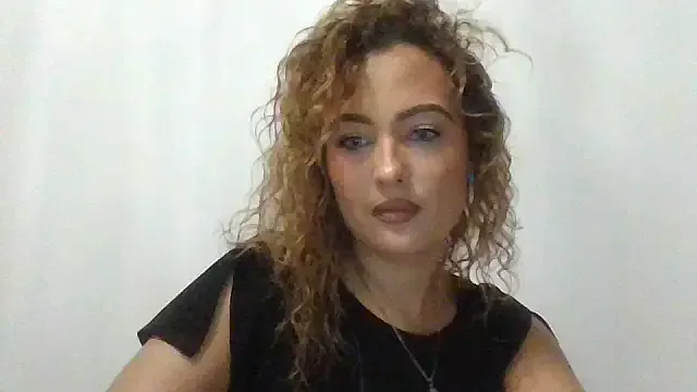 DommeMariaLopez95 on StripChat 