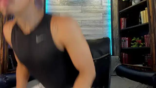 Donovan_Desmond from StripChat is Freechat