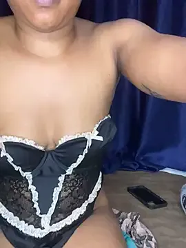 Dorrohpretty from StripChat is Freechat