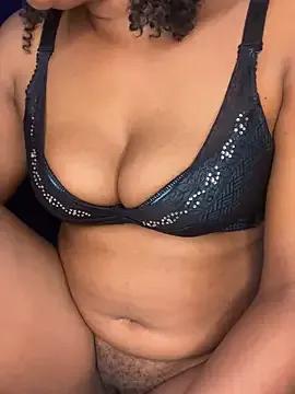 Dorrohpretty from StripChat is Freechat