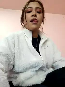 DORYY from StripChat is Freechat