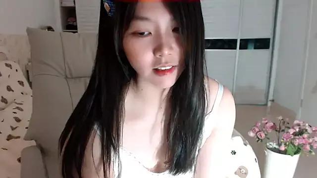 Dou-Yayaya from StripChat is Freechat