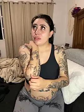 Draculona-666 from StripChat is Freechat