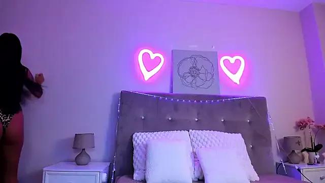 Try our streaming cams variety and talk on a personal level with our adorable girls streamers, showing off their bountiful shapes and dildos.