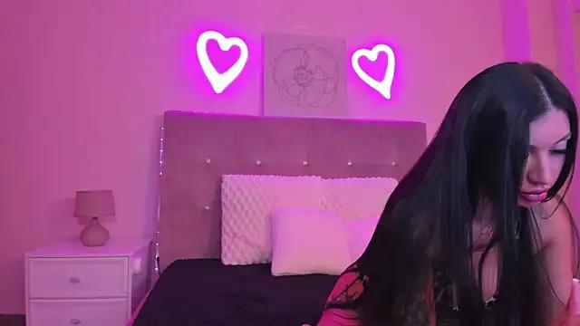 Try our streaming cams variety and talk on a personal level with our adorable girls streamers, showing off their bountiful shapes and dildos.