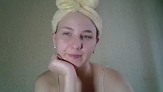 DreammyDoll from StripChat is Freechat