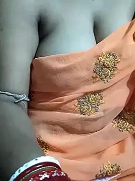 Dreamshiny_11 from StripChat is Freechat