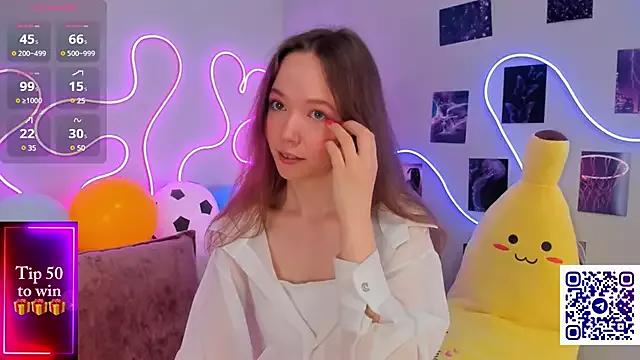Try our streaming cams variety and talk on a personal level with our adorable girls streamers, showing off their bountiful shapes and dildos.