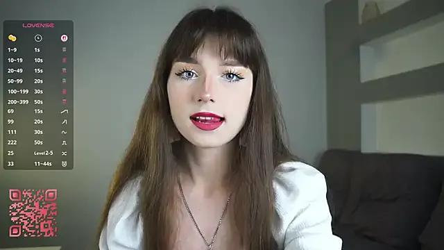Try our streaming cams variety and talk on a personal level with our adorable girls streamers, showing off their bountiful shapes and dildos.