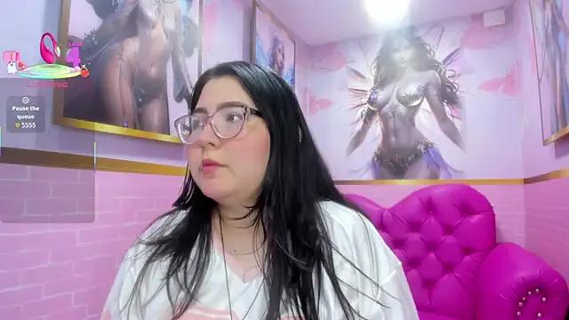 Dulce_meow from StripChat is Freechat