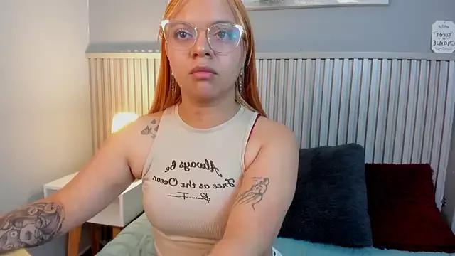 dulcee_miel from StripChat is Freechat