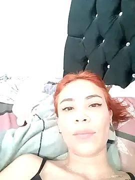 dulcelatin21 from StripChat is Freechat