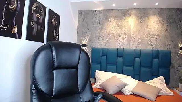 Try our streaming cams variety and talk on a personal level with our adorable girls streamers, showing off their bountiful shapes and dildos.