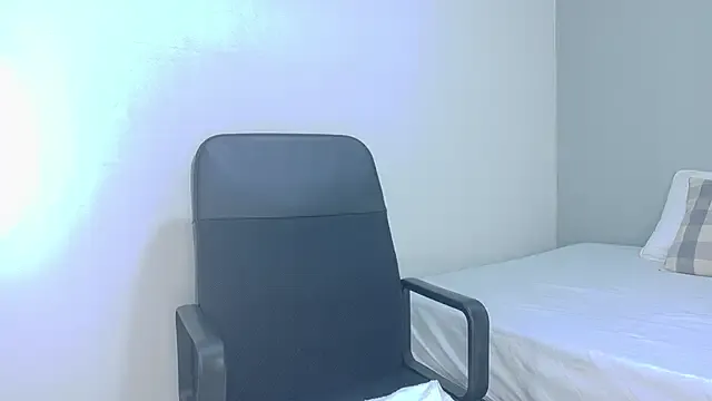 Dulcesexy__ from StripChat is Freechat