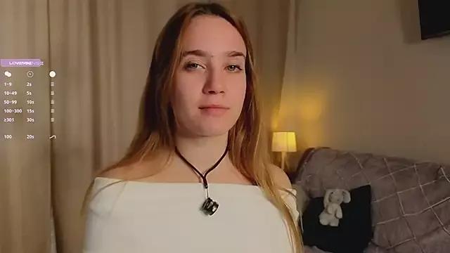 EarleneBrayton from StripChat