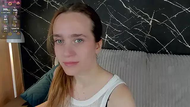EarleneBrayton from StripChat