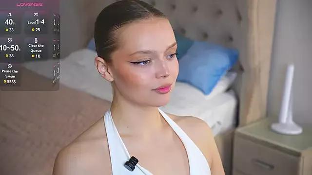 EarleneCawthorne from StripChat is Freechat