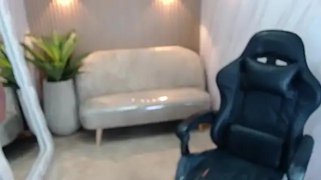 ebony_rose_tf from StripChat is Freechat