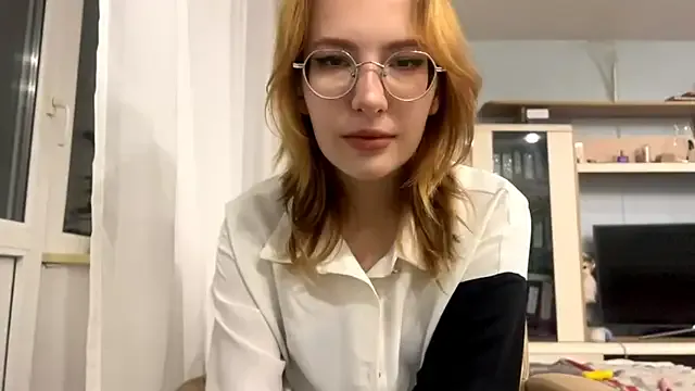 EchoValIey from StripChat is Freechat