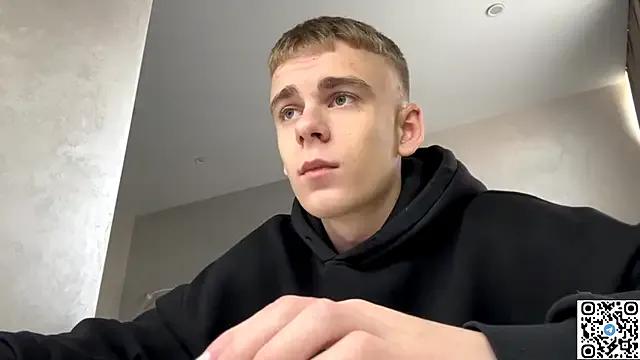 echowraith from StripChat is Freechat