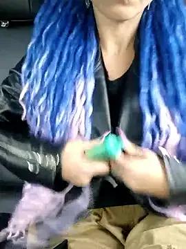 EdgesOfReality from StripChat