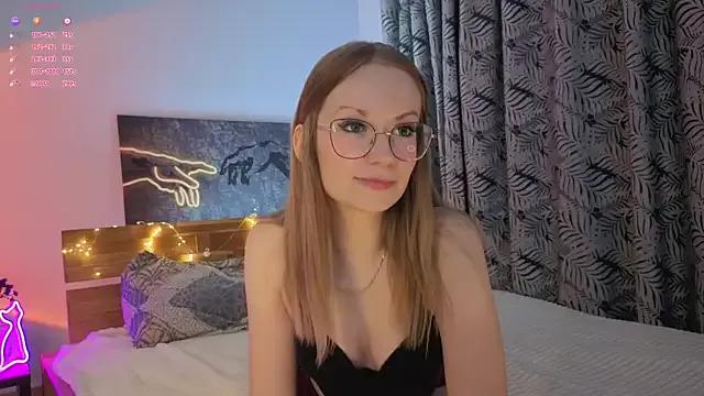 Edlin_gail from StripChat is Freechat