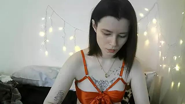 Try our streaming cams variety and talk on a personal level with our adorable girls streamers, showing off their bountiful shapes and dildos.