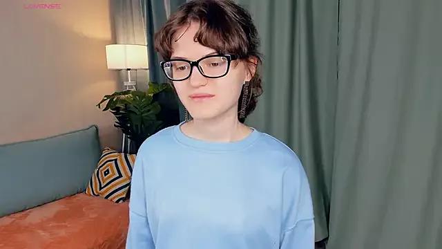 Try our streaming cams variety and talk on a personal level with our adorable girls streamers, showing off their bountiful shapes and dildos.