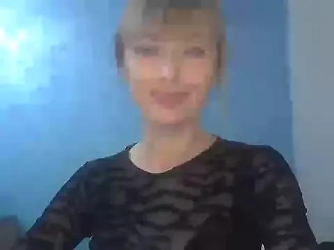 EffectMaya from StripChat