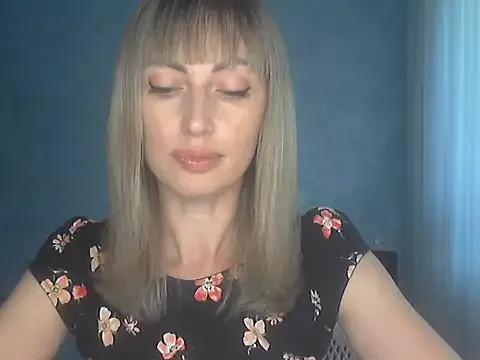 EffectMaya from StripChat